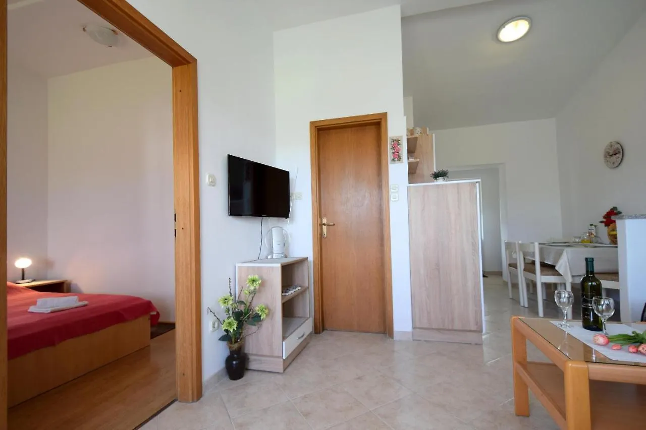 Apartments Tavcar Malinska Croatia