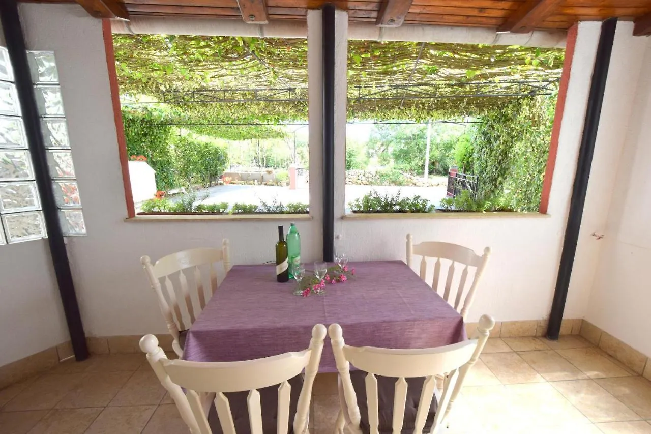 Apartments Tavcar Malinska