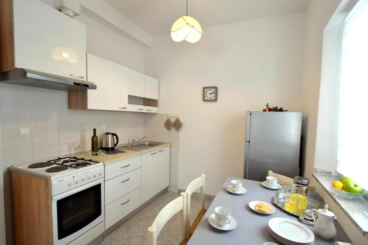 Apartments Tavcar Malinska