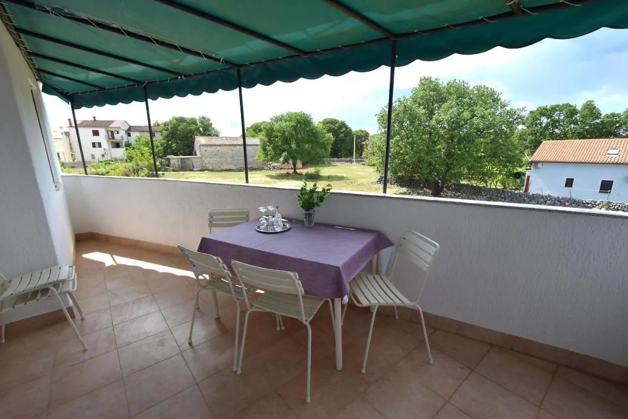 Apartments Tavcar Malinska