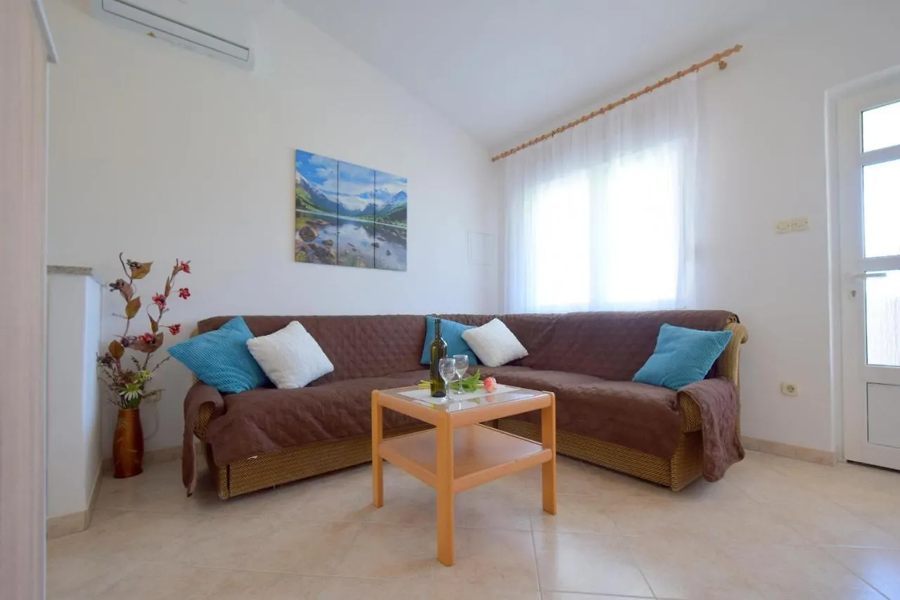Apartments Tavcar Malinska Croatia