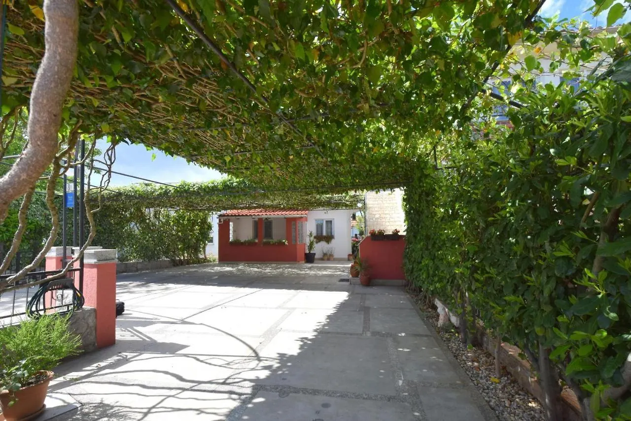 Apartments Tavcar Malinska
