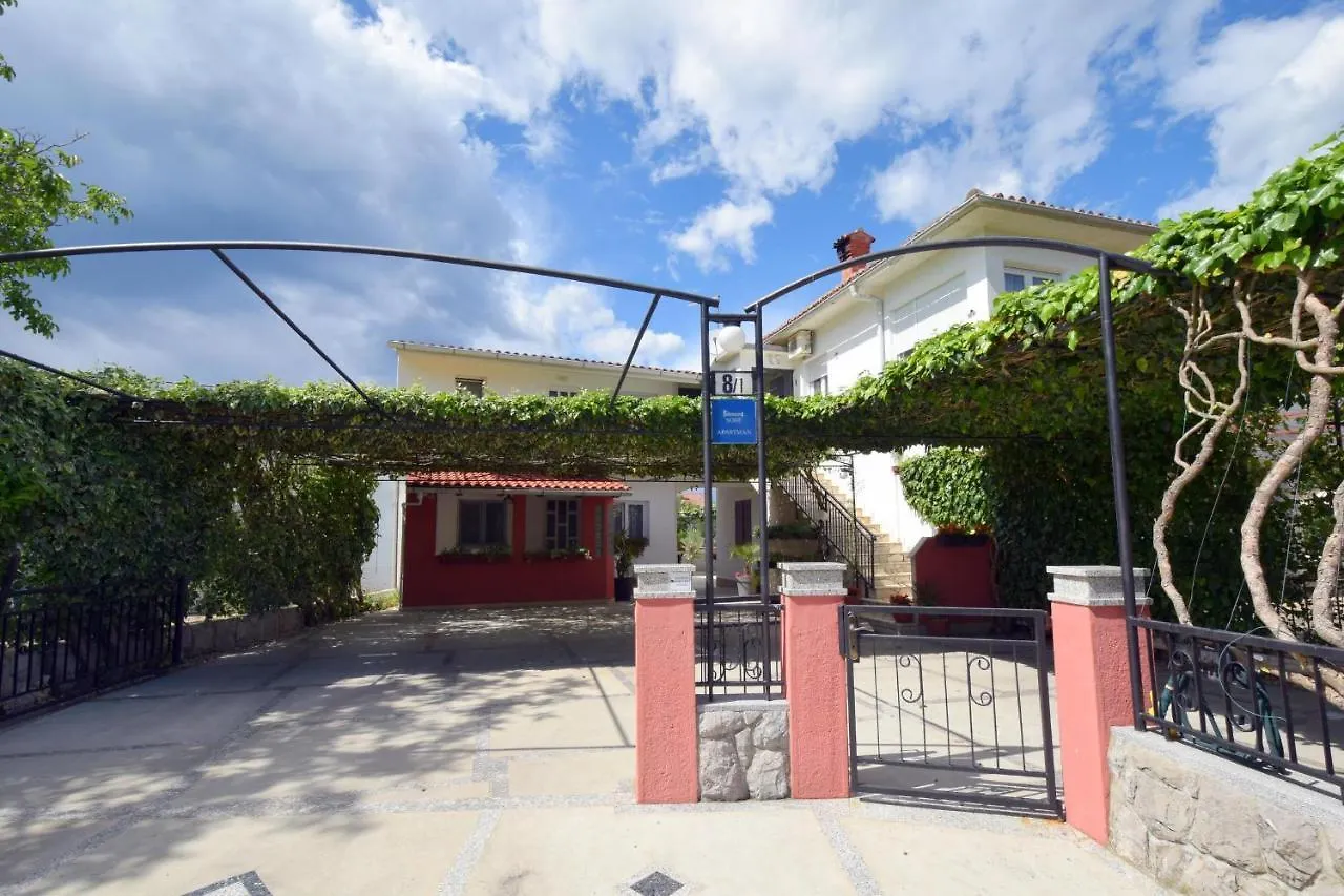 Apartments Tavcar Malinska